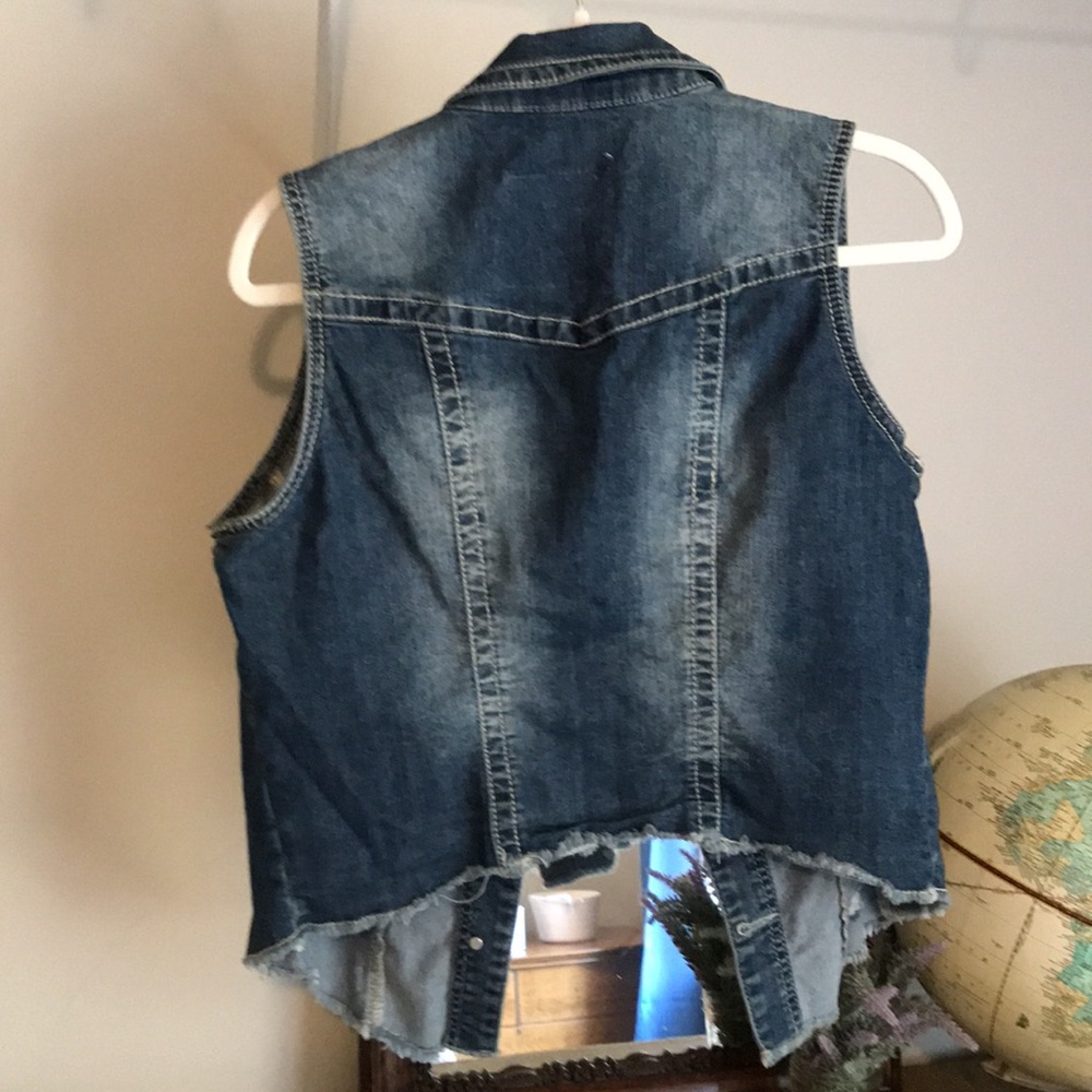 Maurice’s denim vest L - Picture 3 of 3